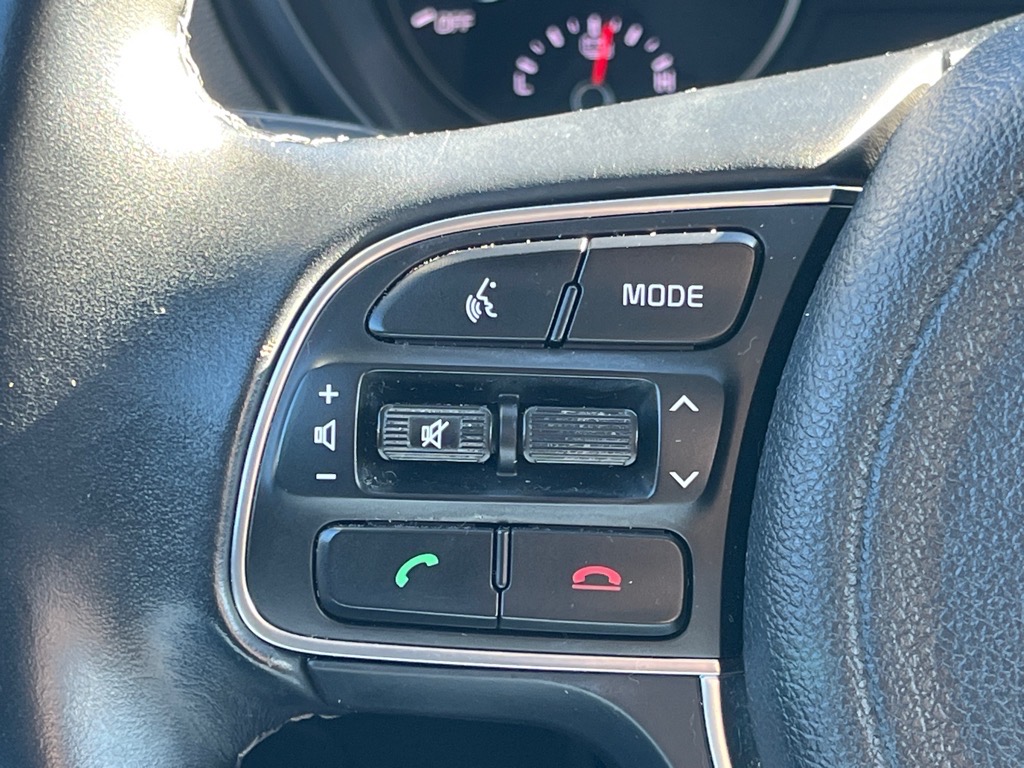 KiaOptima Hybrid23