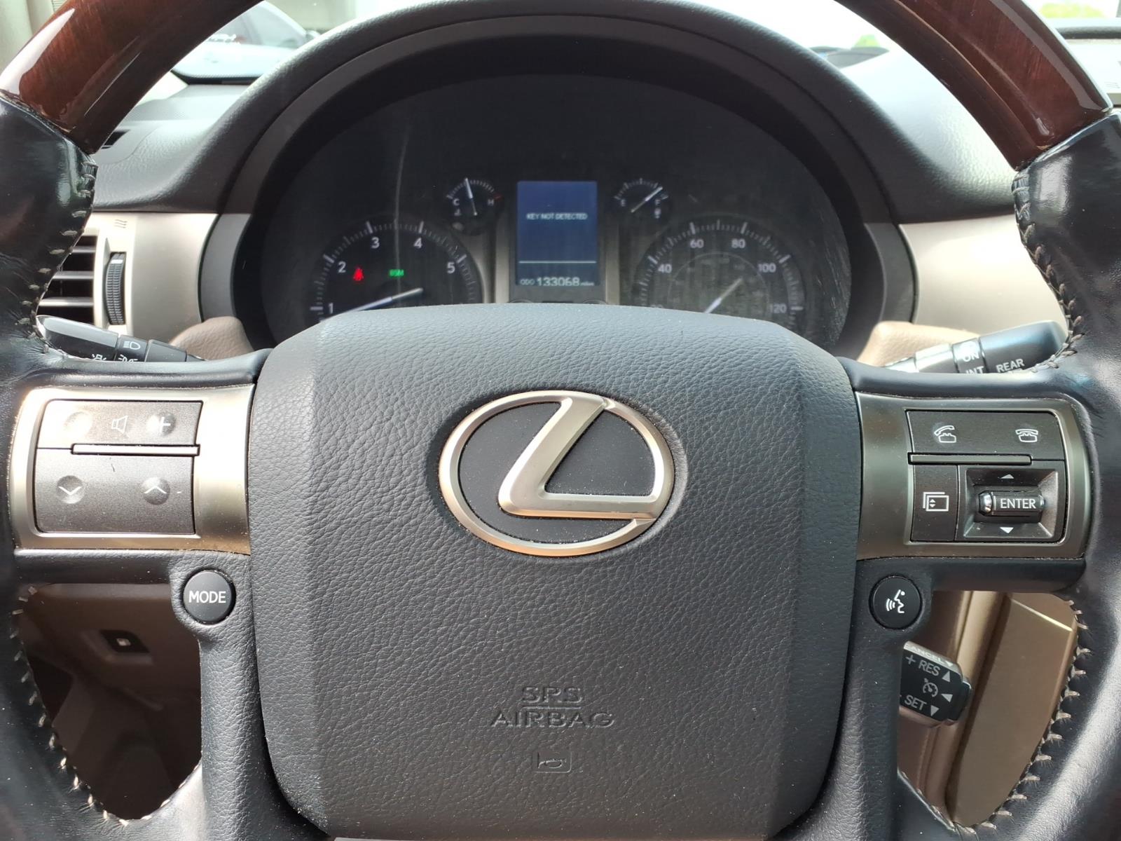LexusGX 46024