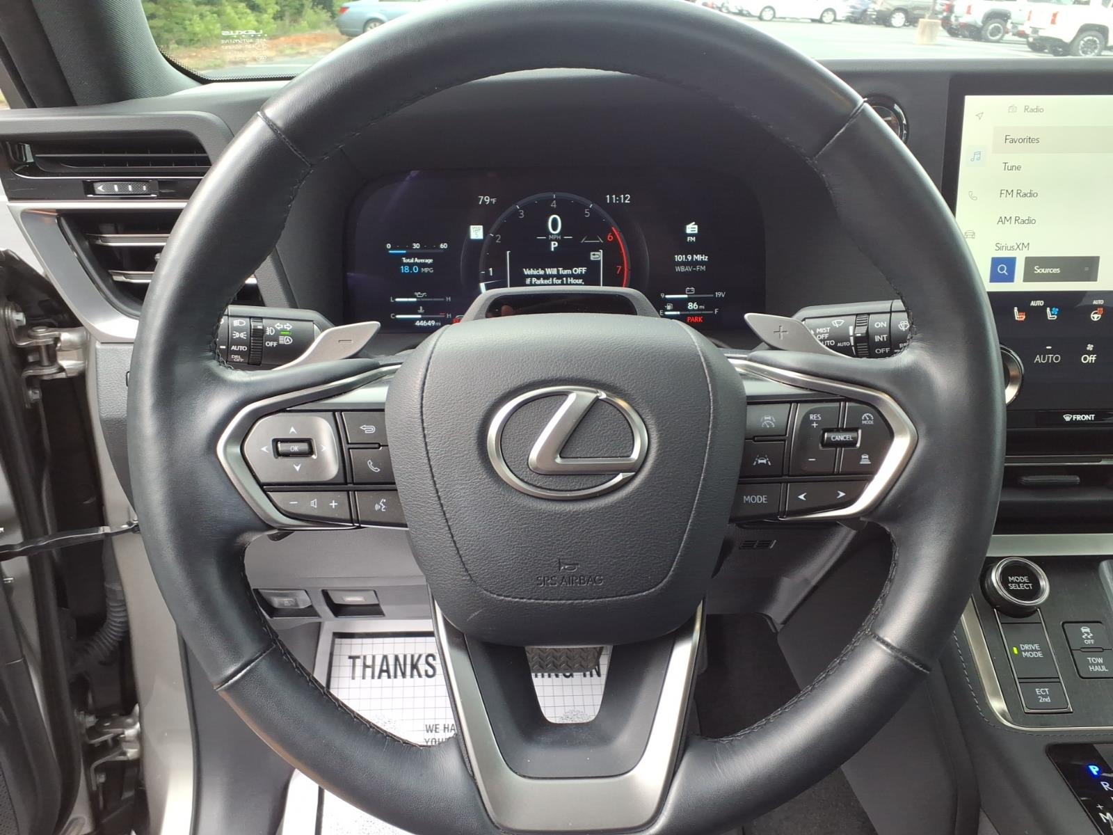 LexusGX 55024