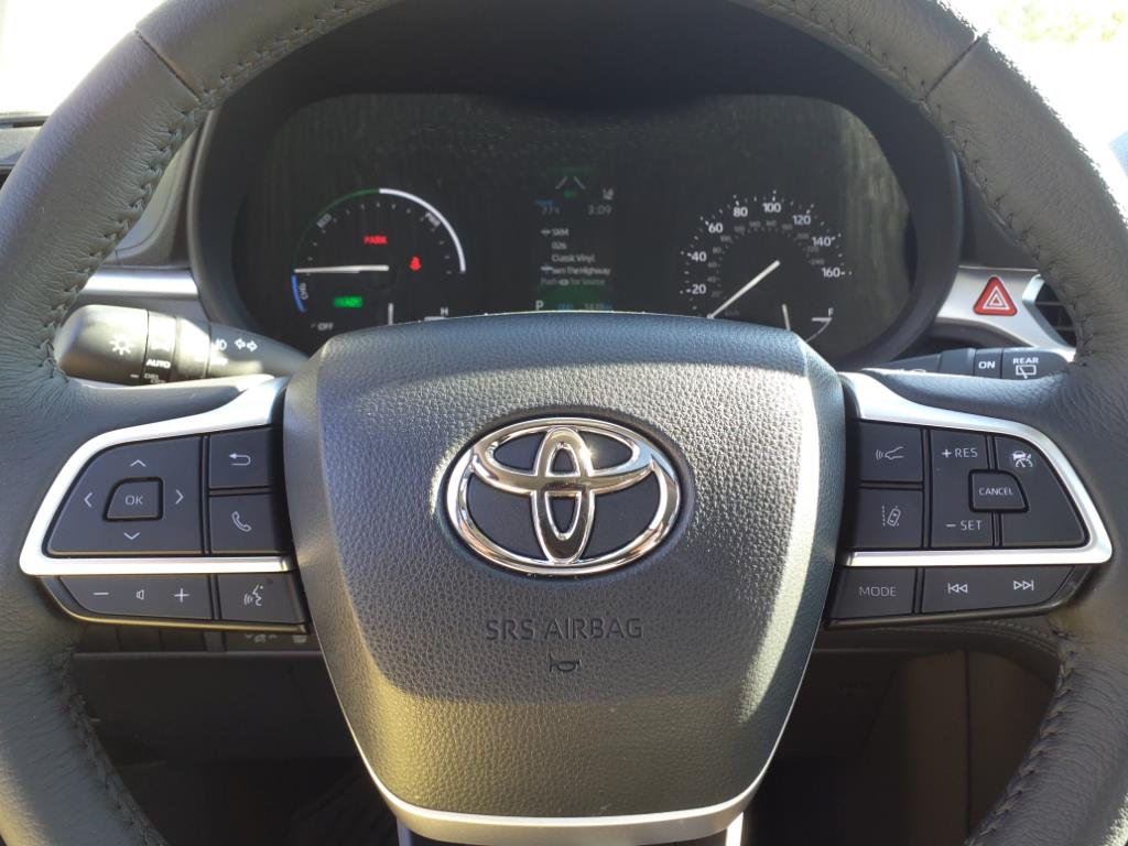ToyotaSienna24