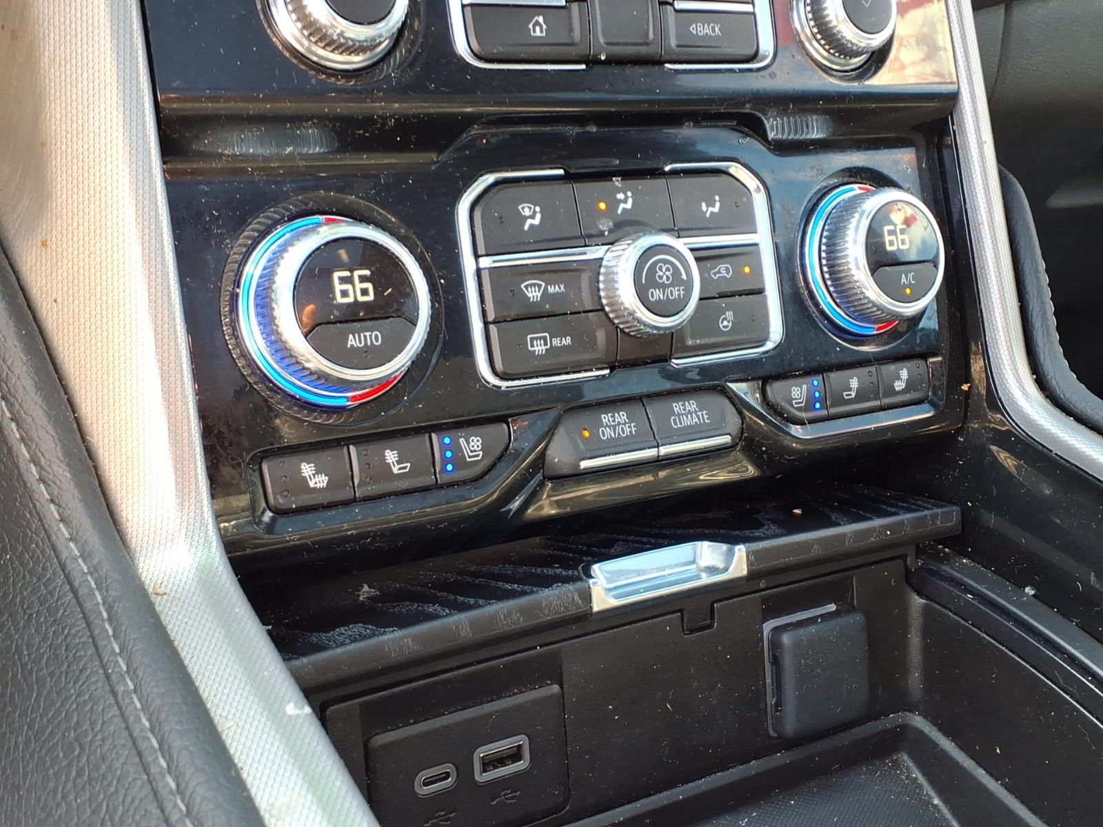 GMCYukon25