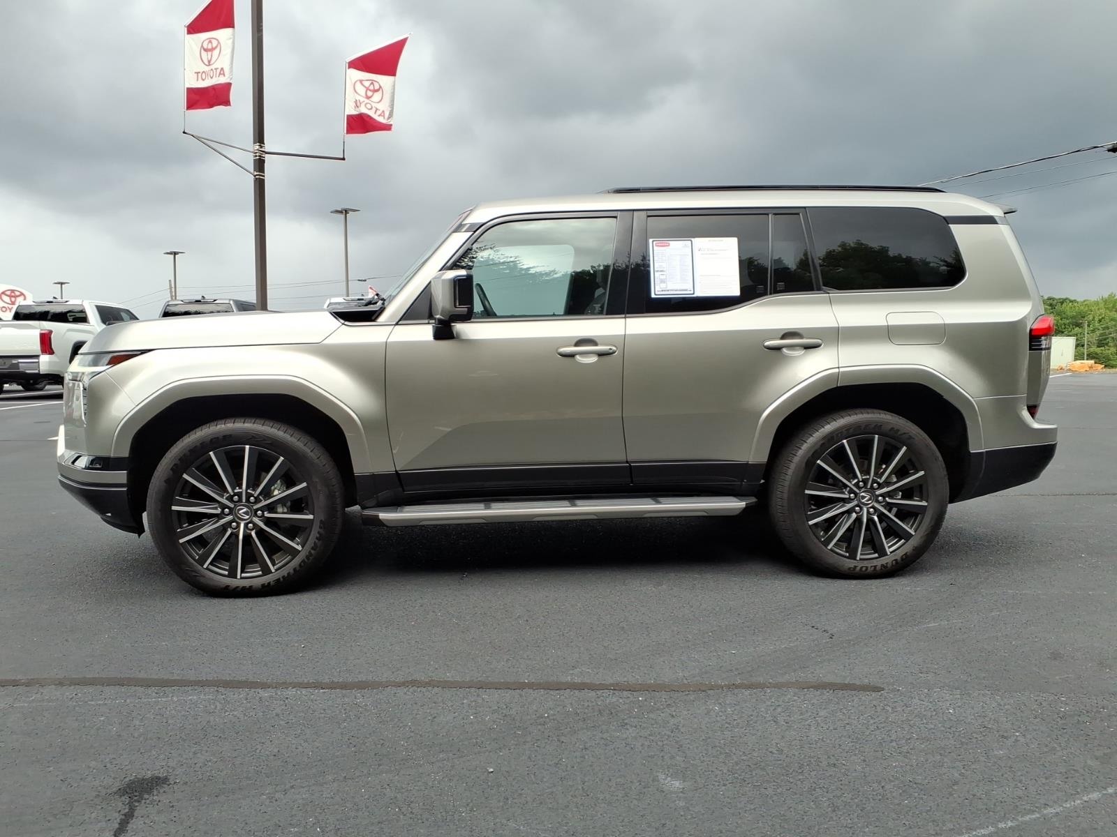 LexusGX 5502