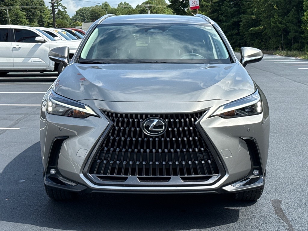 LexusNX 2502