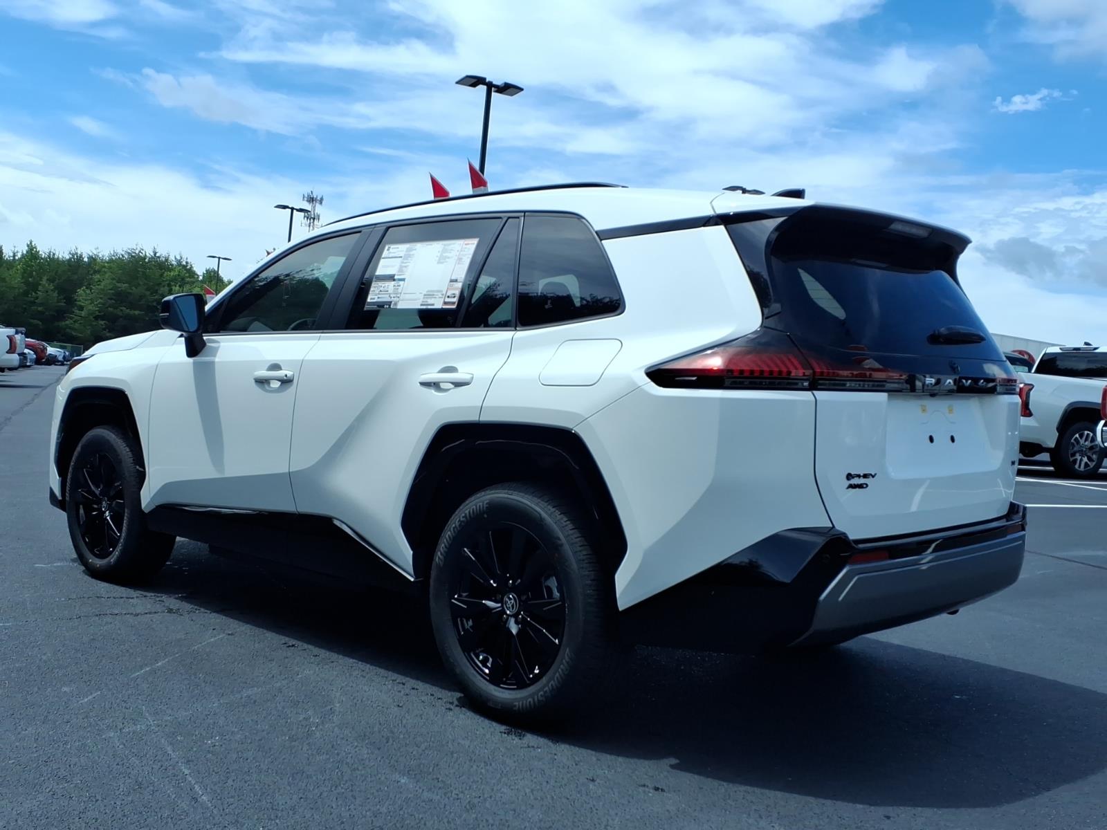 ToyotaRAV4 Plug-in Hybrid3