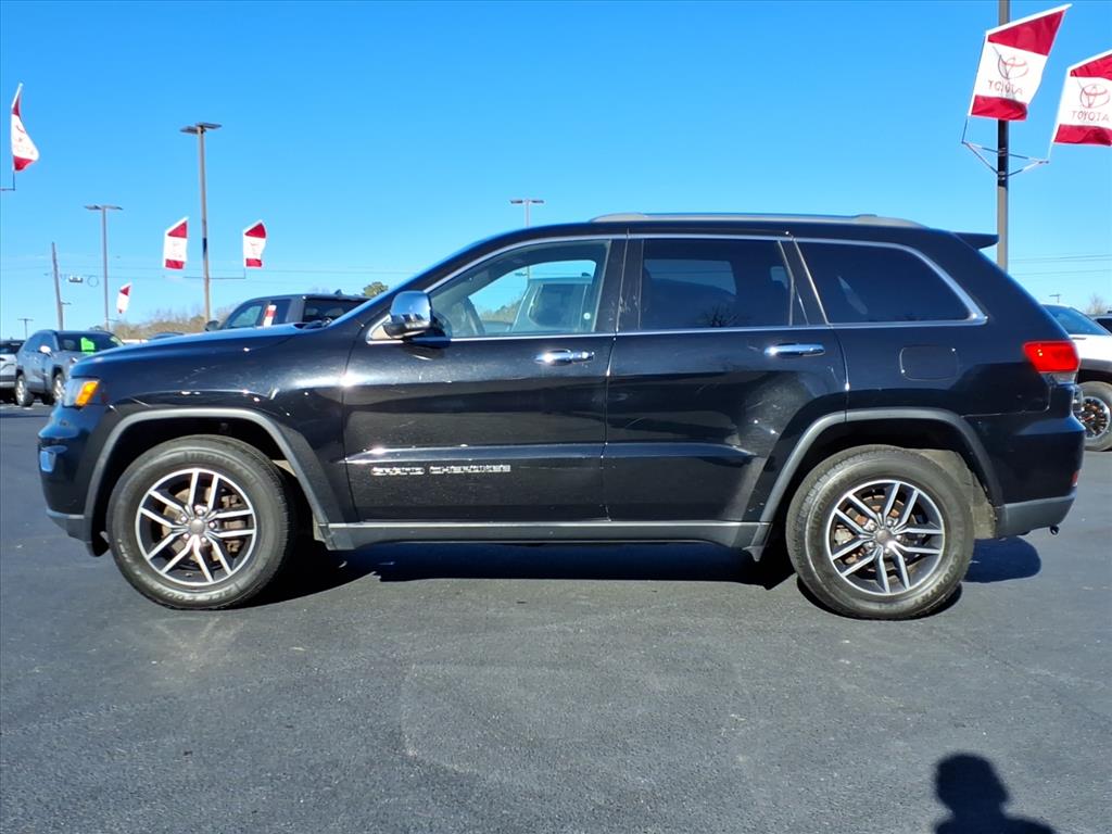JeepGrand Cherokee3