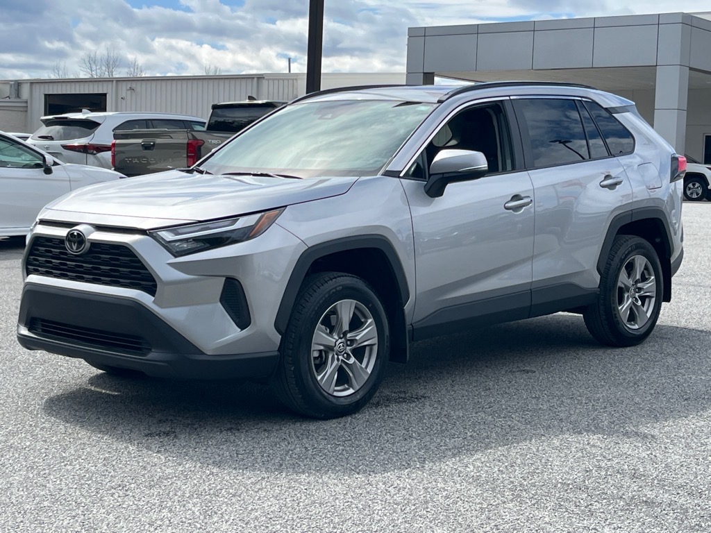 ToyotaRAV43