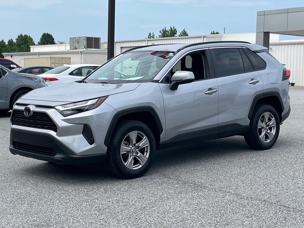 ToyotaRAV43