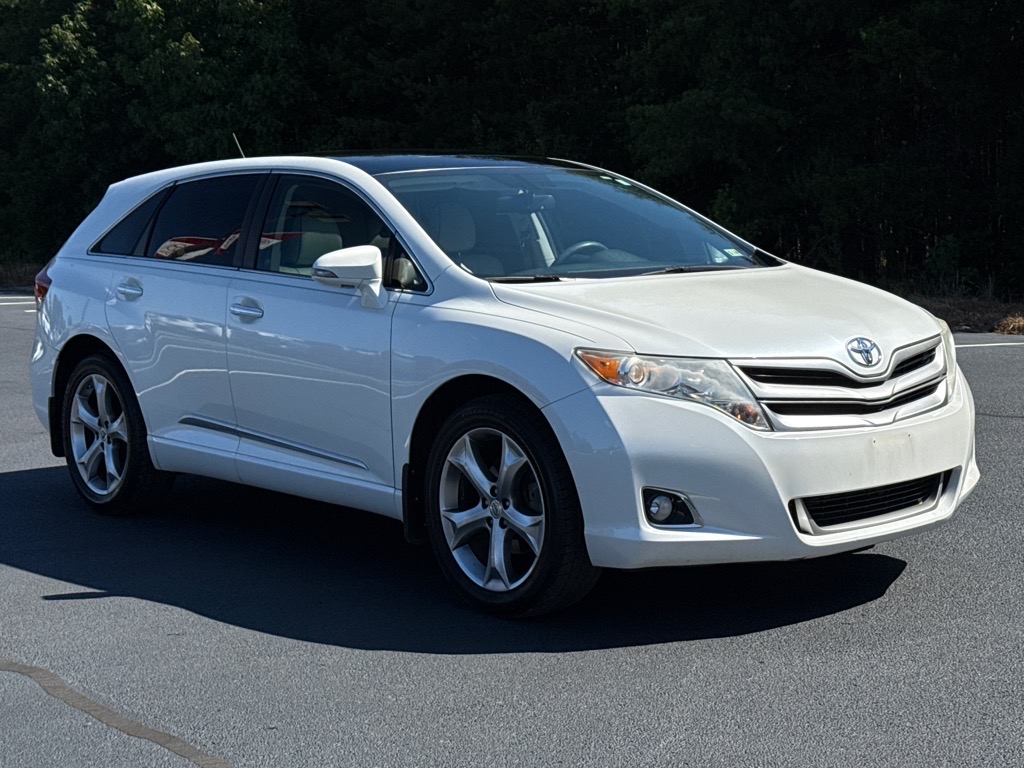 ToyotaVenza3