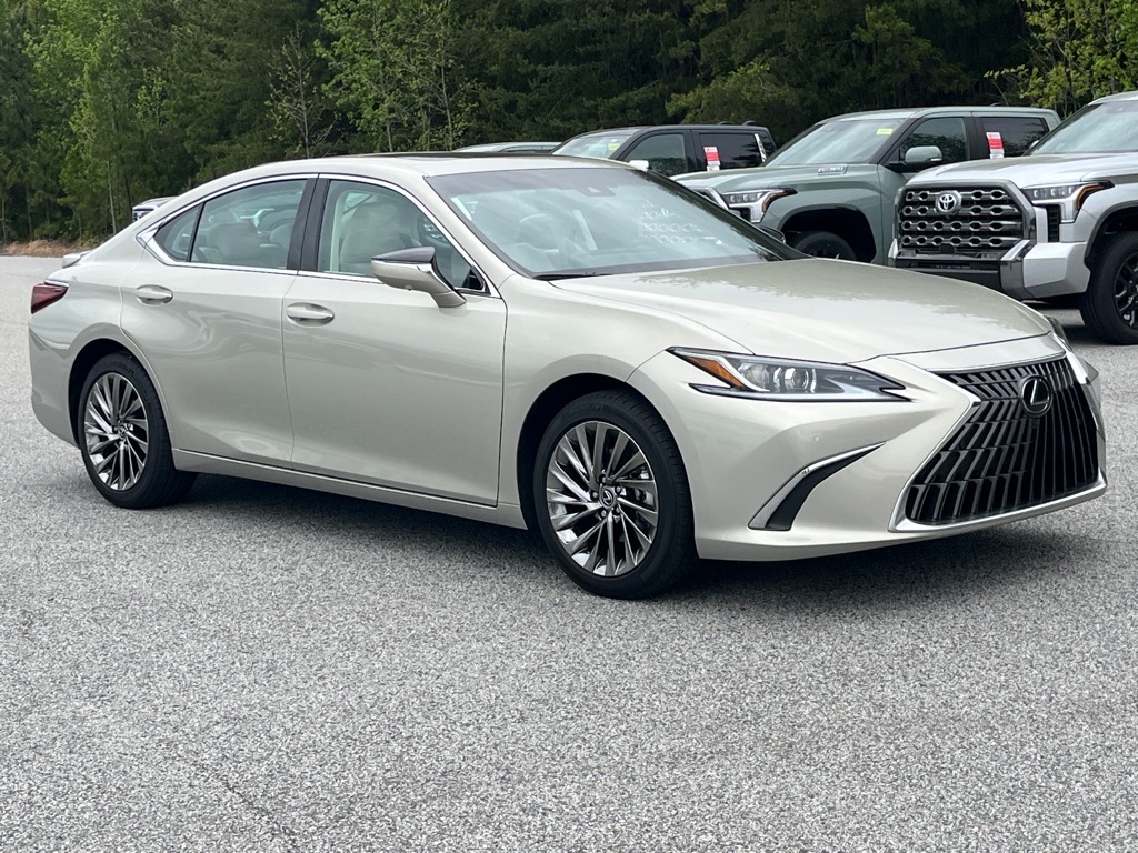 LexusES 300h3
