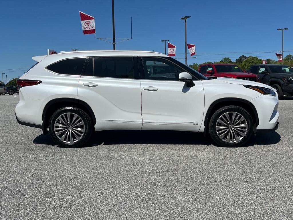 ToyotaHighlander Hybrid3