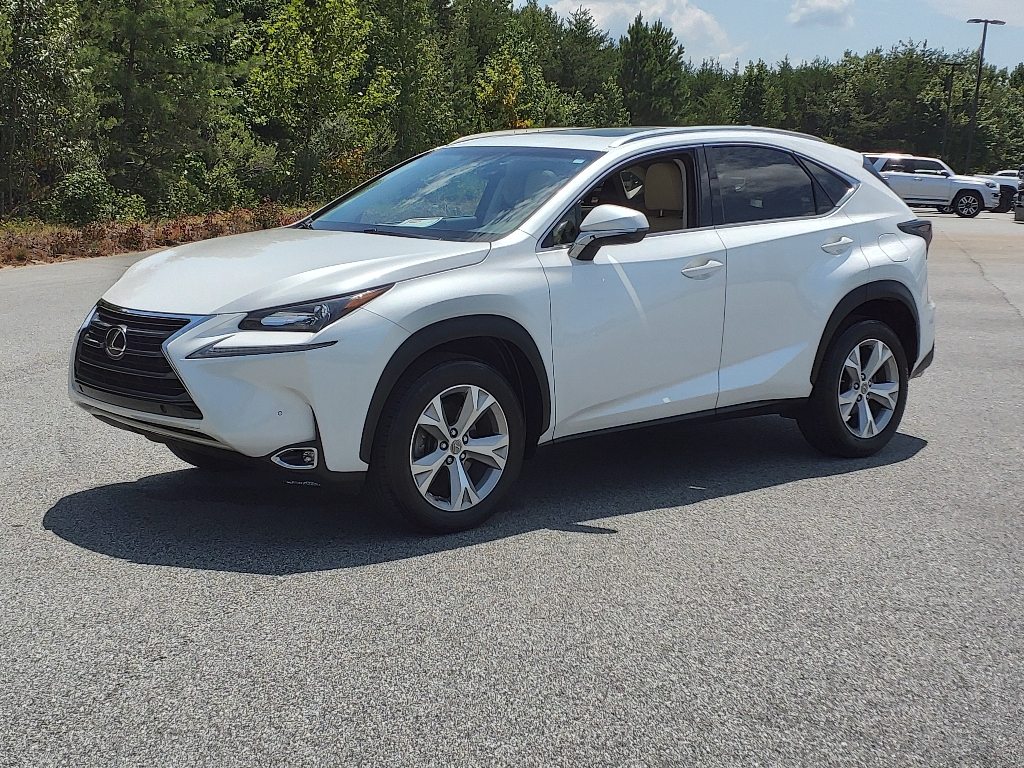 LexusNX 200t3