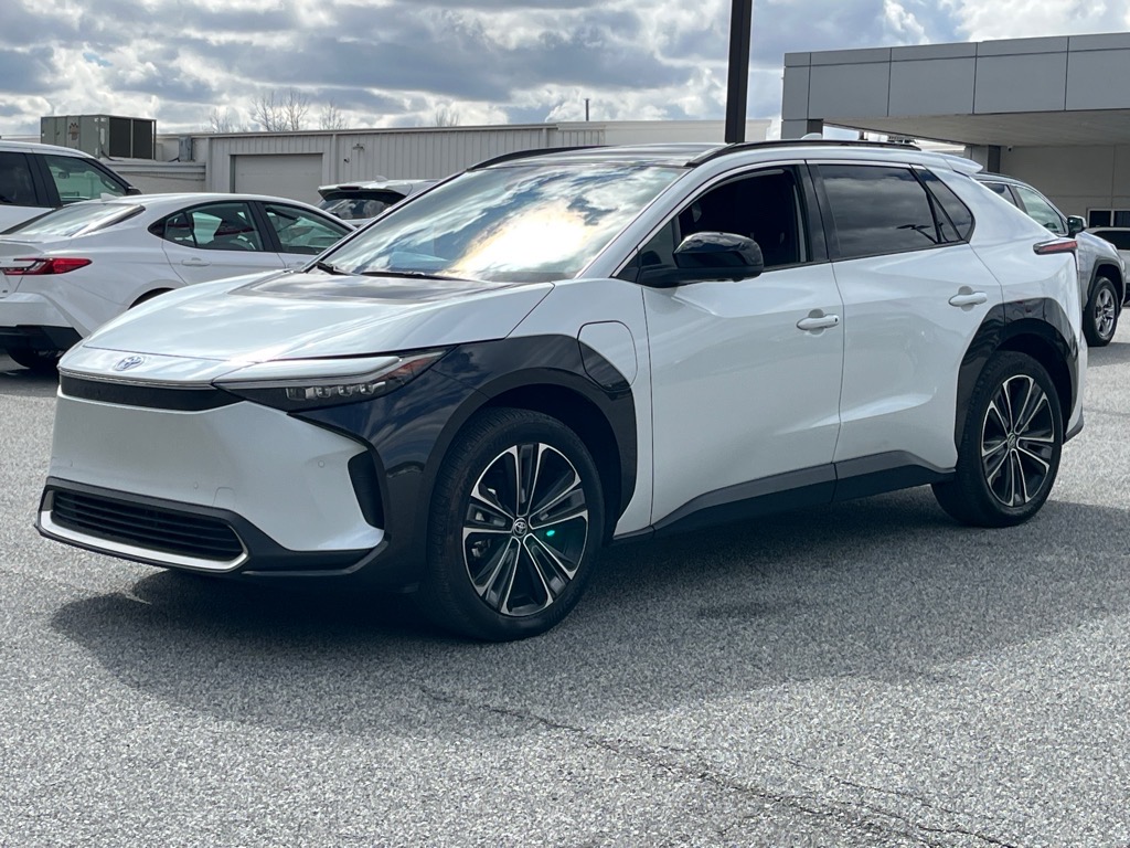 ToyotabZ4X3