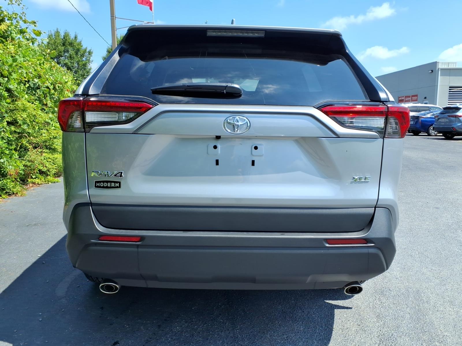 ToyotaRAV44