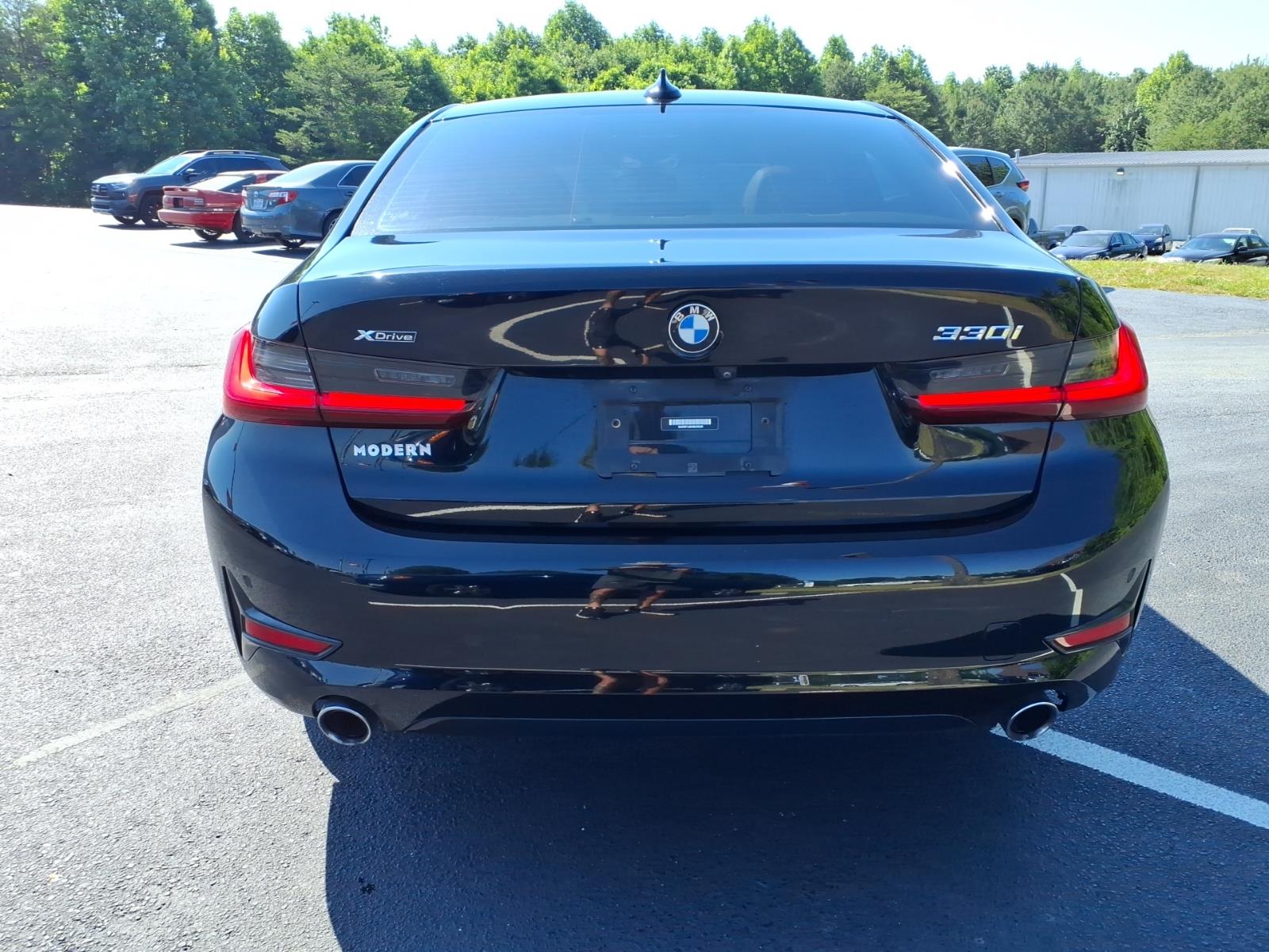 BMW3 Series4