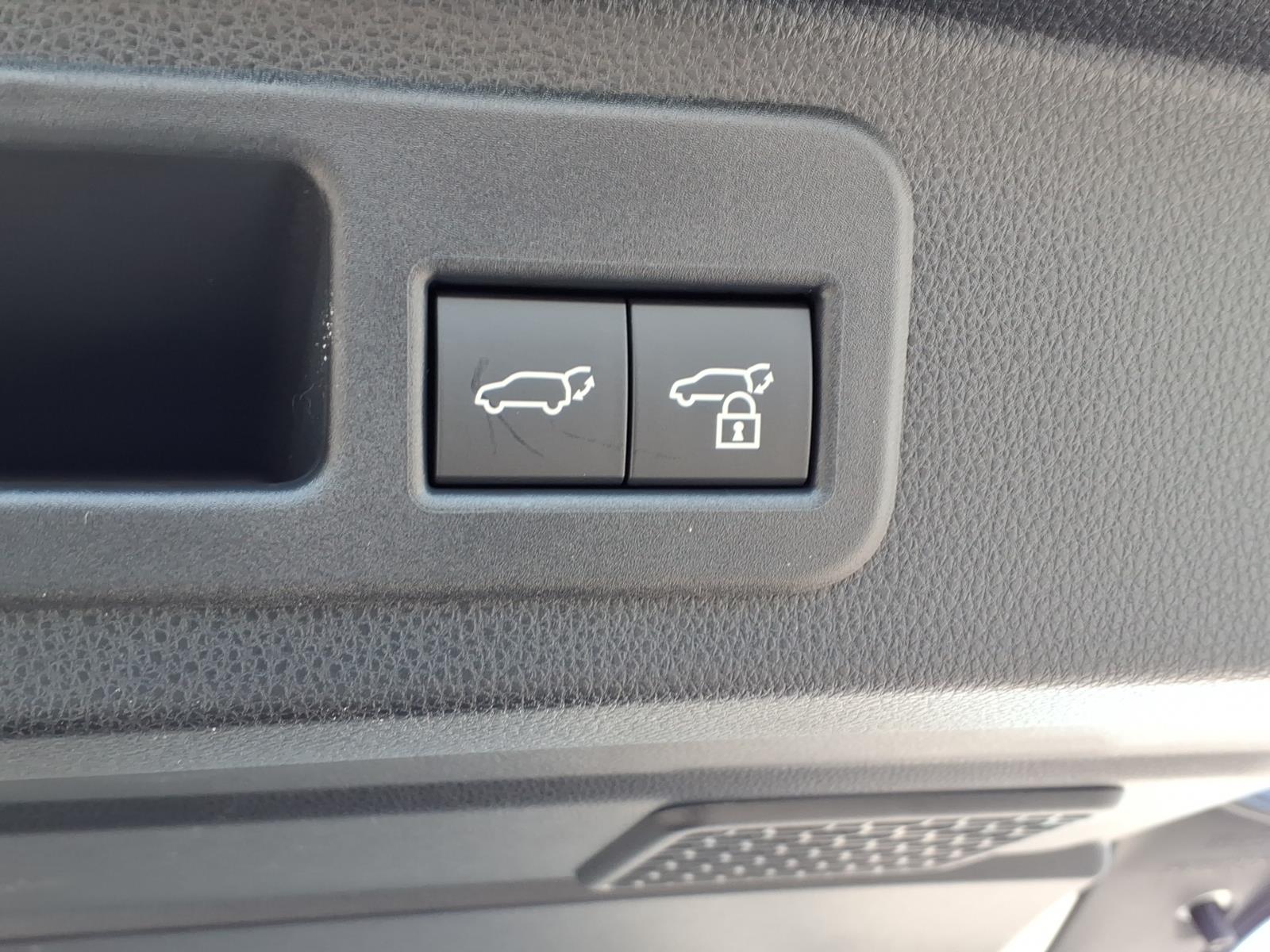 Toyota4Runner4