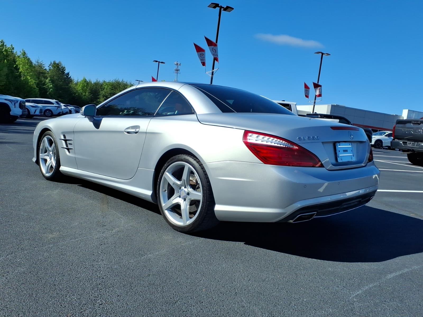Mercedes-BenzSL-Class4