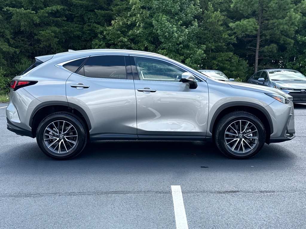 LexusNX 2504