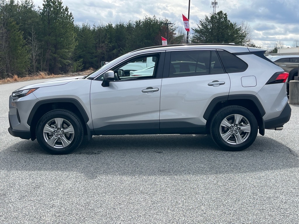 ToyotaRAV44