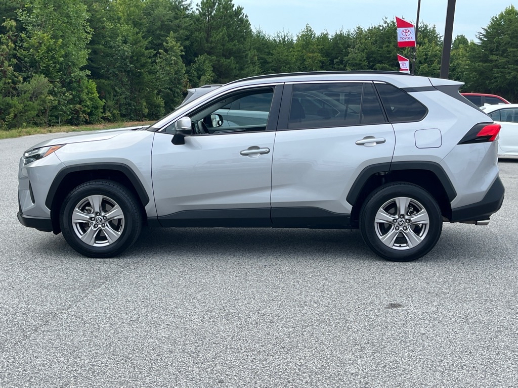ToyotaRAV44