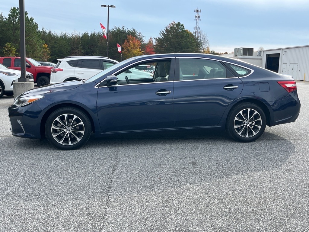 ToyotaAvalon4