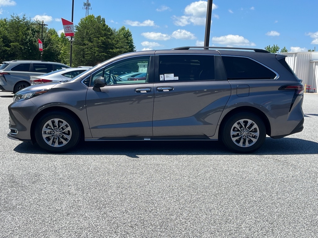 ToyotaSienna4