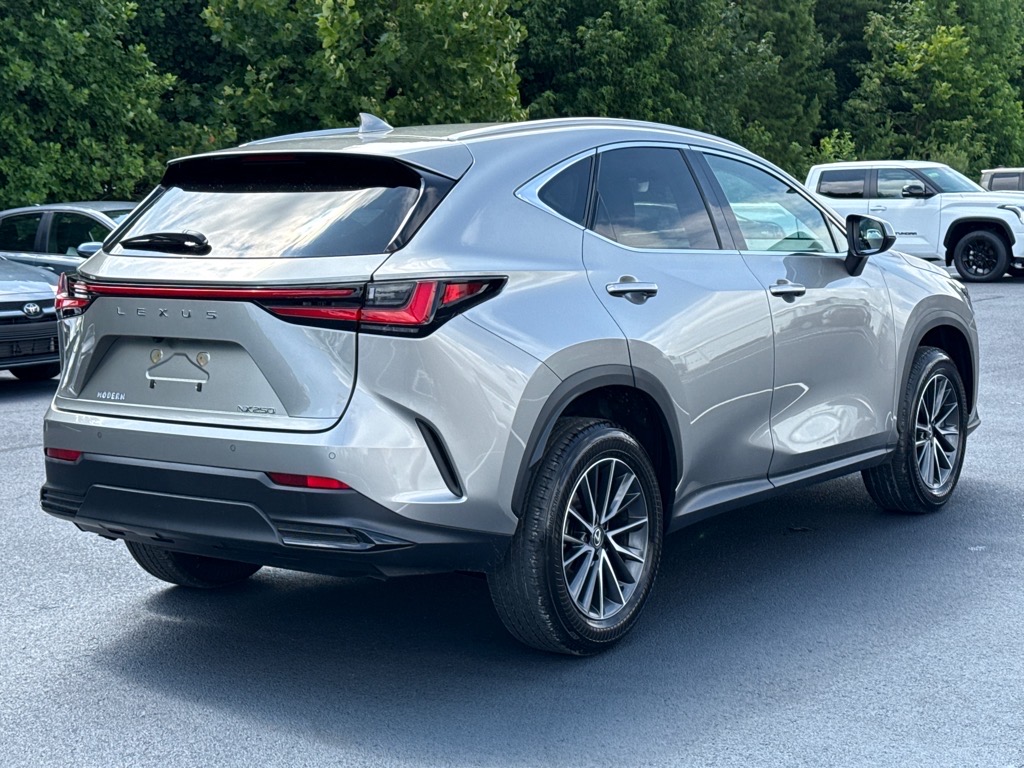 LexusNX 2505