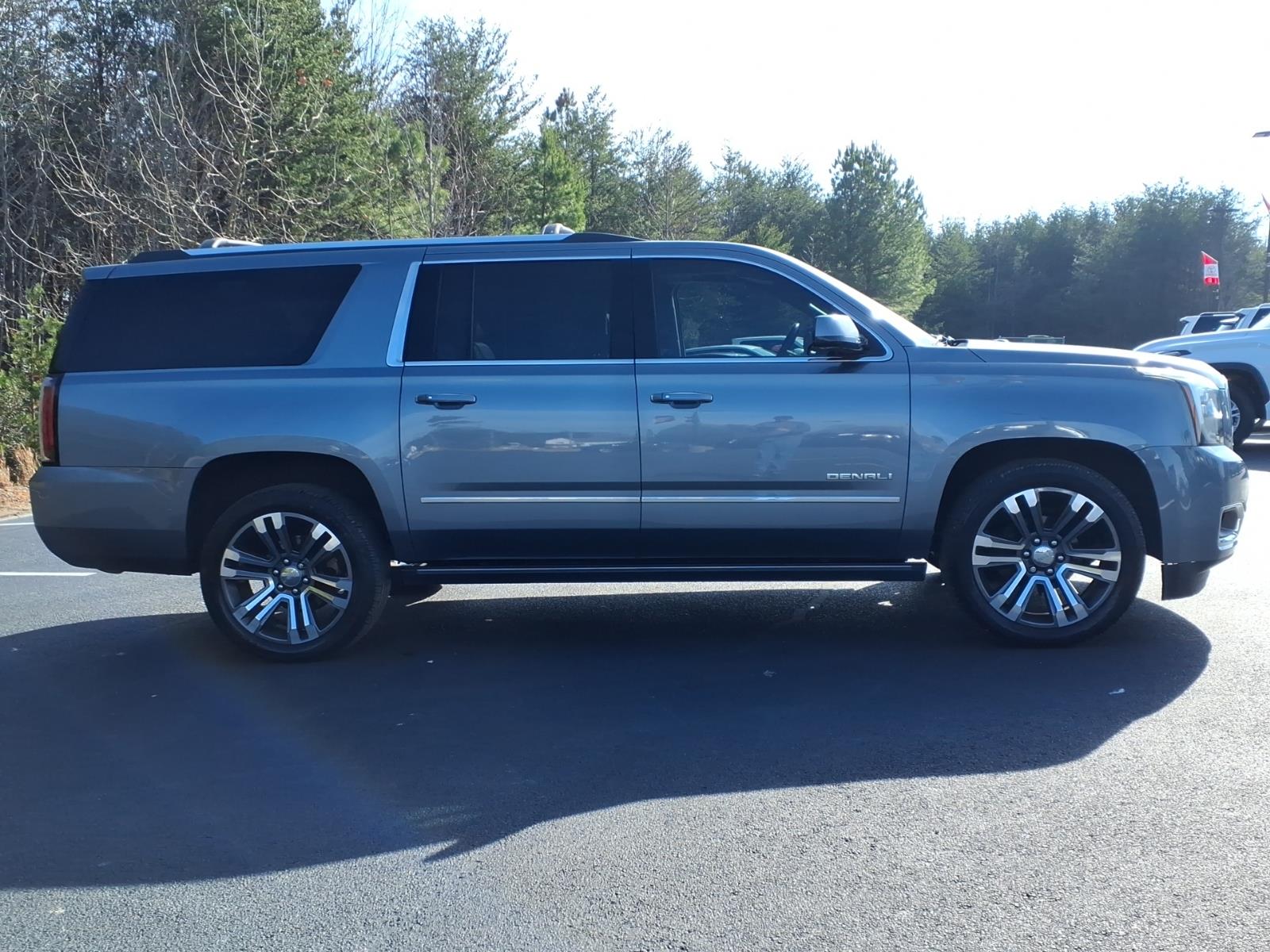 GMCYukon XL6