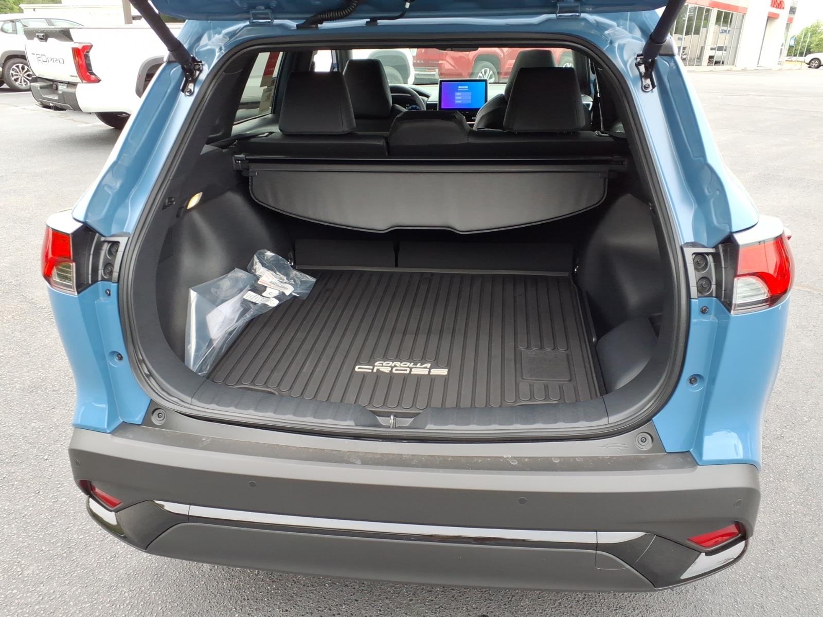 ToyotaCorolla Cross Hybrid6