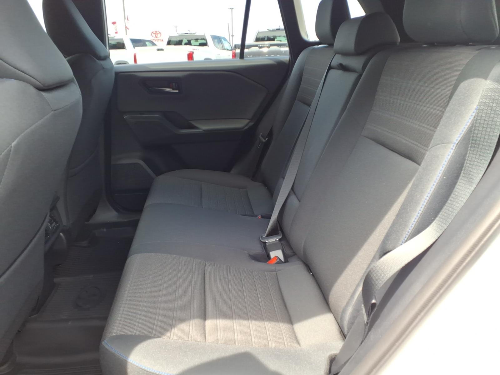 ToyotaRAV4 Plug-in Hybrid6