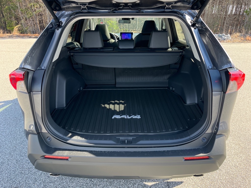 ToyotaRAV46