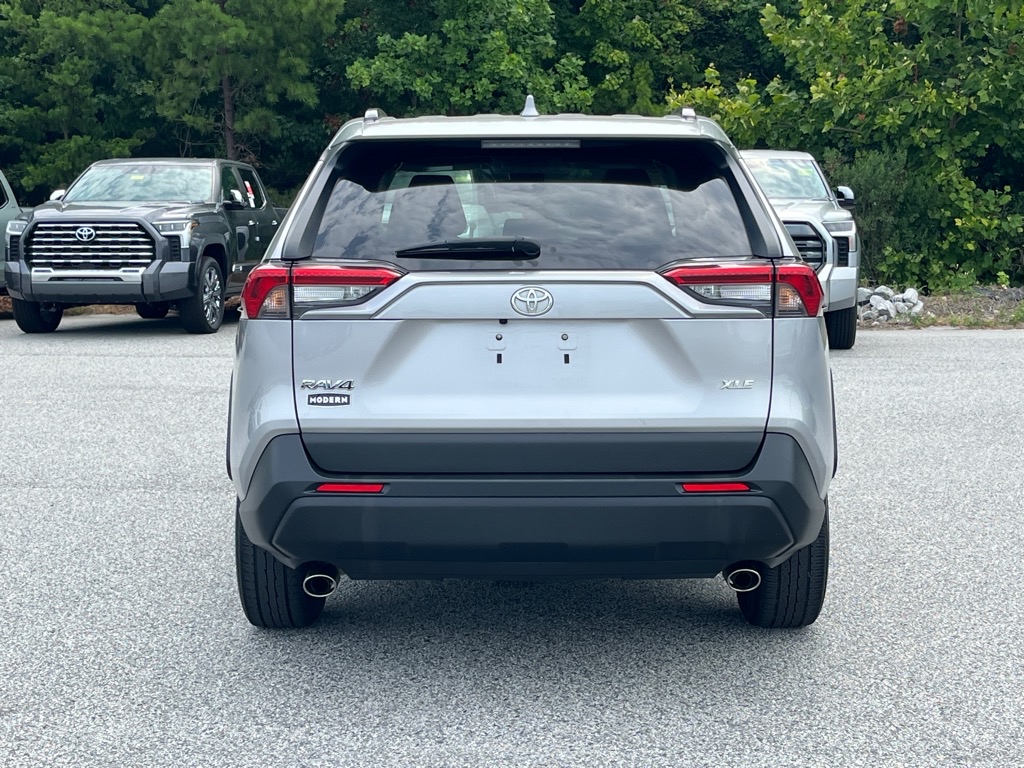 ToyotaRAV46