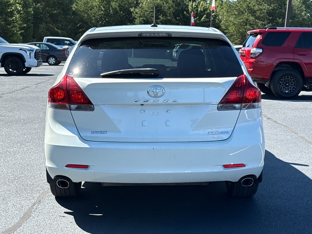 ToyotaVenza6