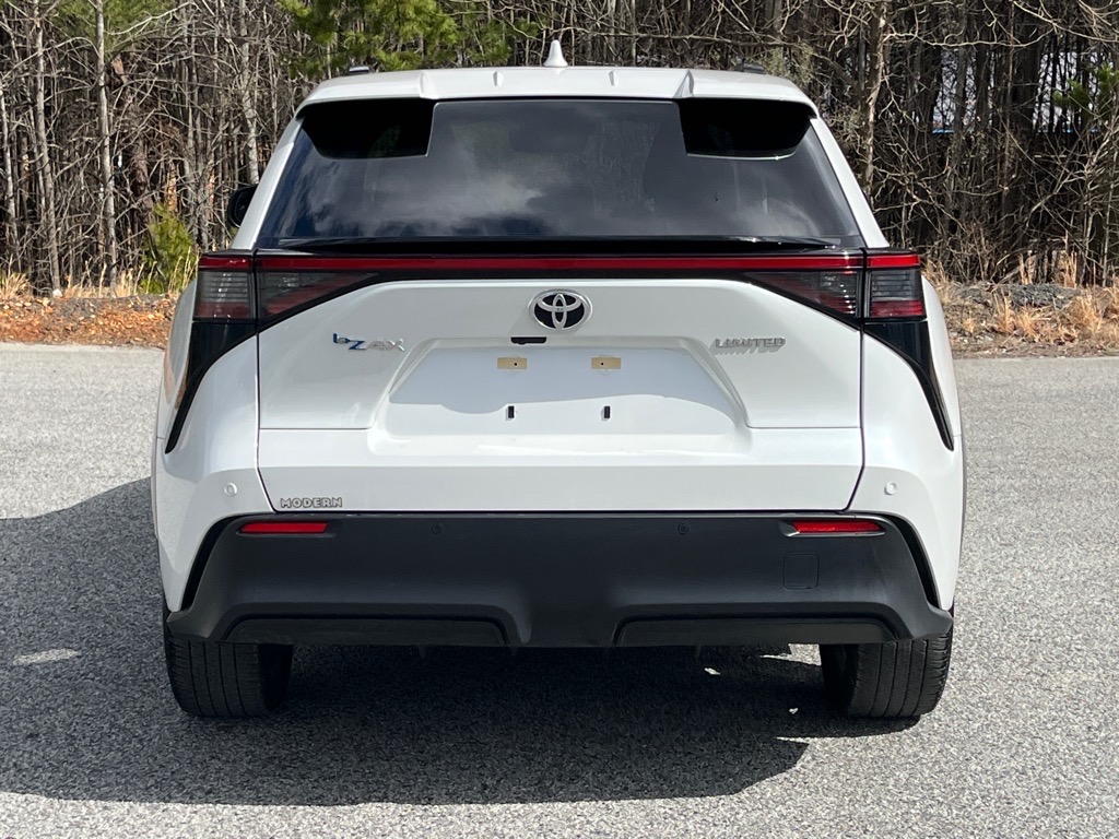 ToyotabZ4X6