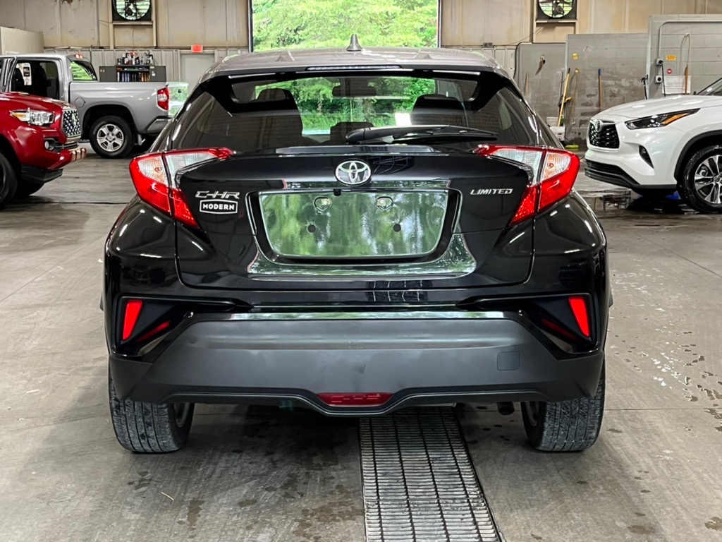 ToyotaC-HR6