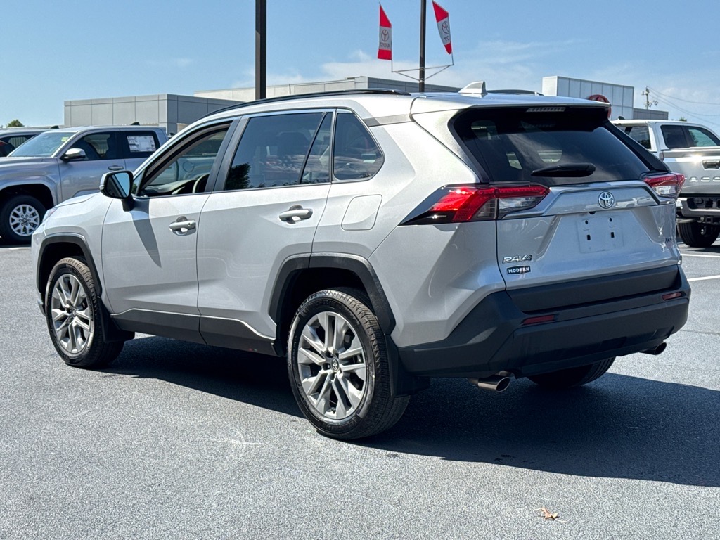 ToyotaRAV47
