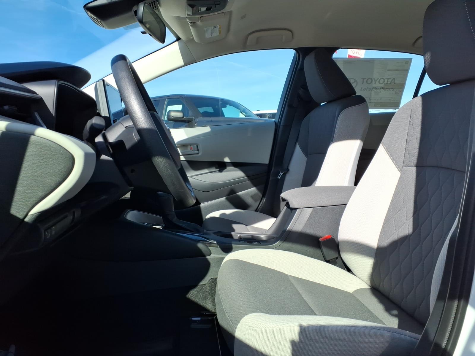 ToyotaCorolla Hybrid8