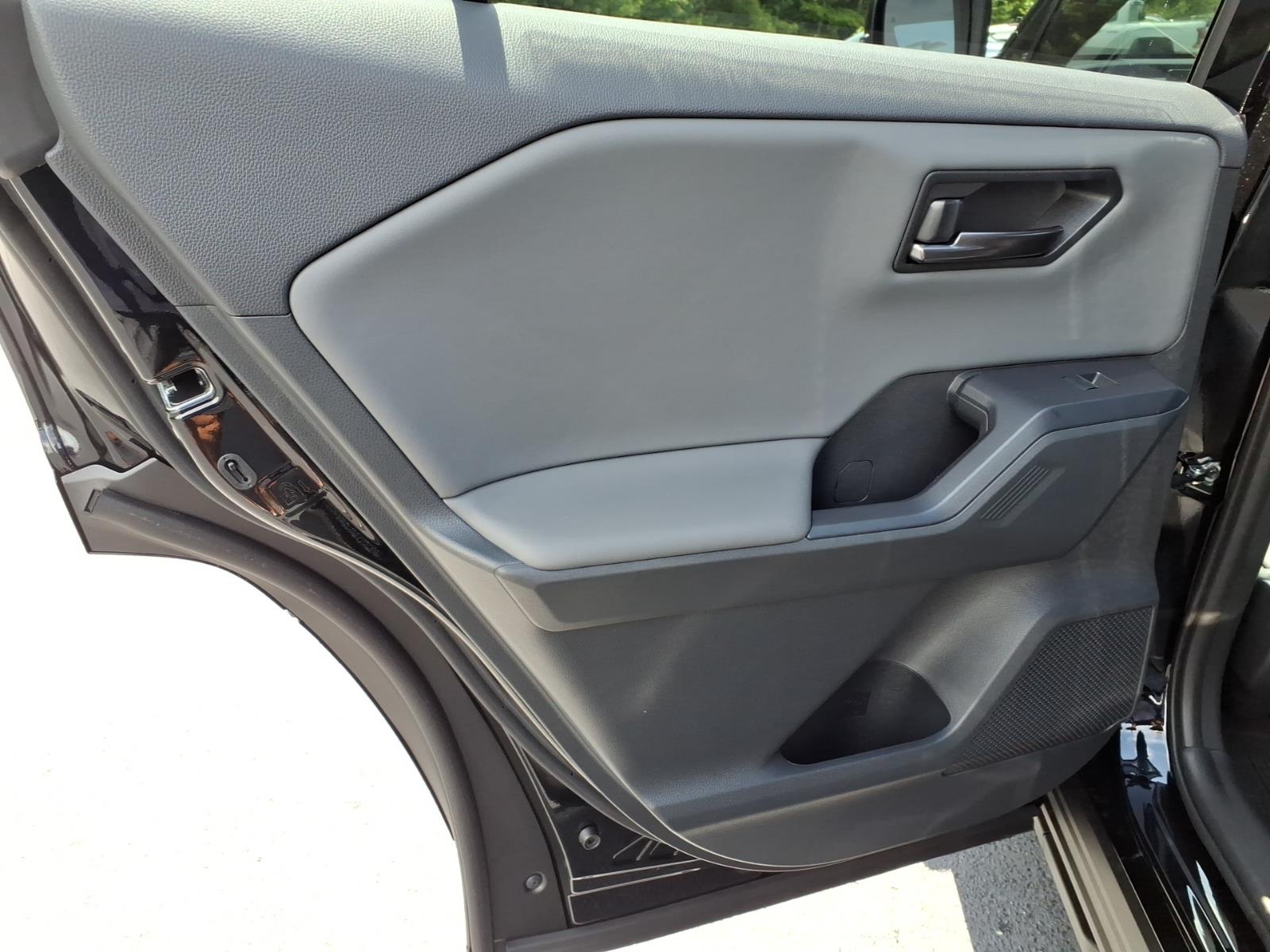 ToyotaRAV4 Plug-in Hybrid8