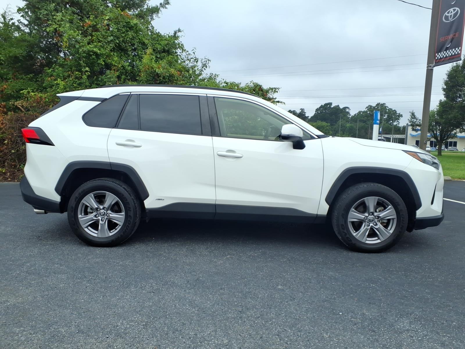 ToyotaRAV4 Hybrid8