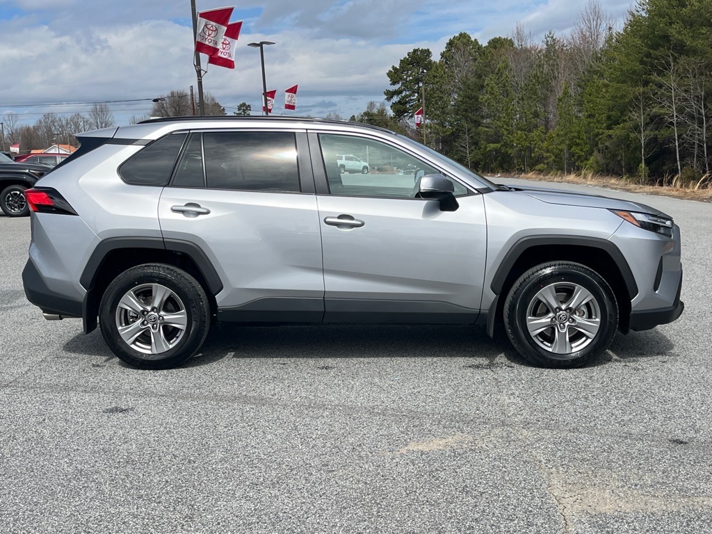 ToyotaRAV48