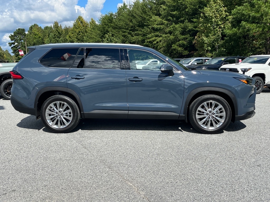 ToyotaGrand Highlander8