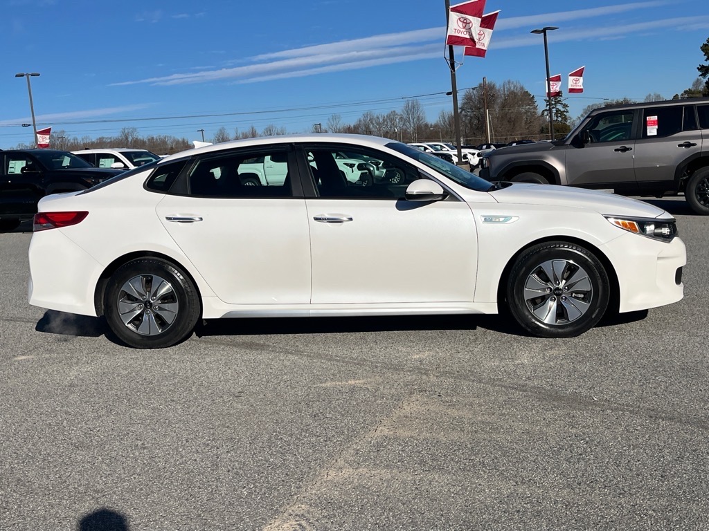 KiaOptima Hybrid8