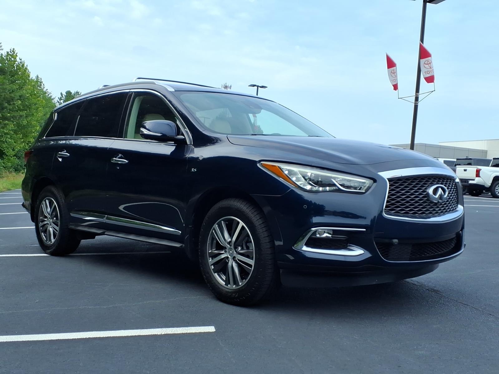 INFINITIQX609