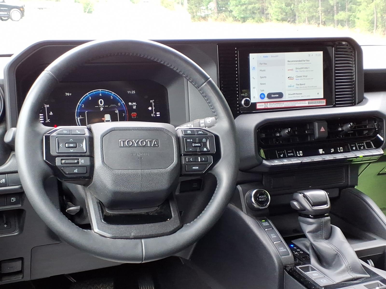 ToyotaLand Cruiser9