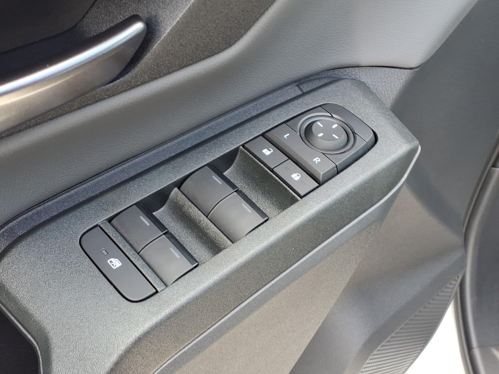 ToyotaRAV4 Plug-in Hybrid9