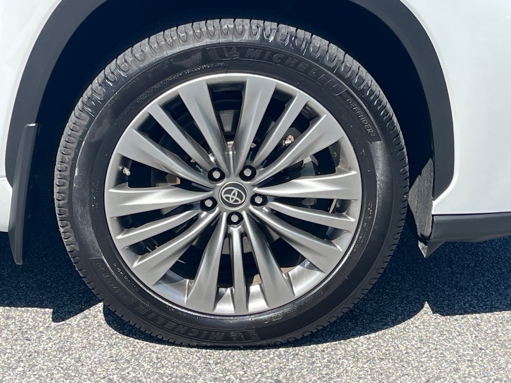 ToyotaHighlander Hybrid9