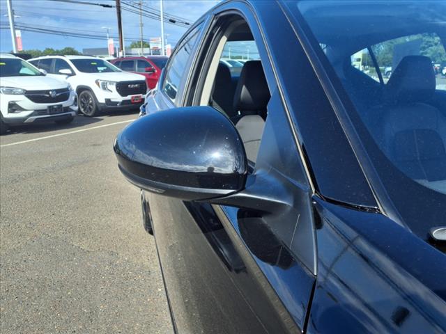 2022 Nissan Altima 2.0 SR