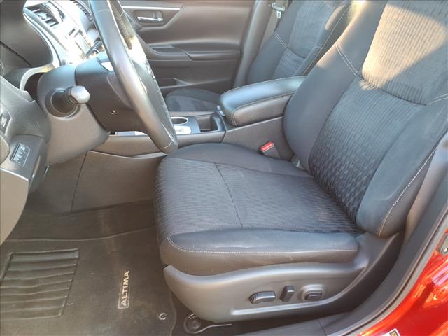 2017 Nissan Altima 2.5 SV