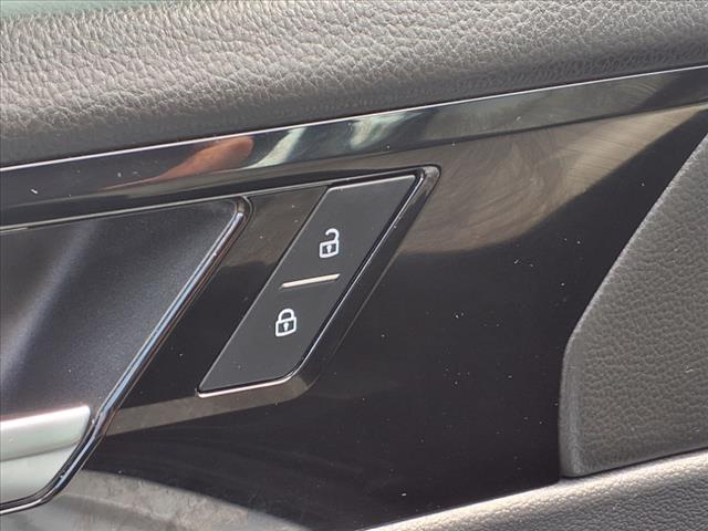 2019 Volkswagen Jetta R-Line