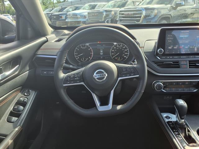 2022 Nissan Altima 2.0 SR