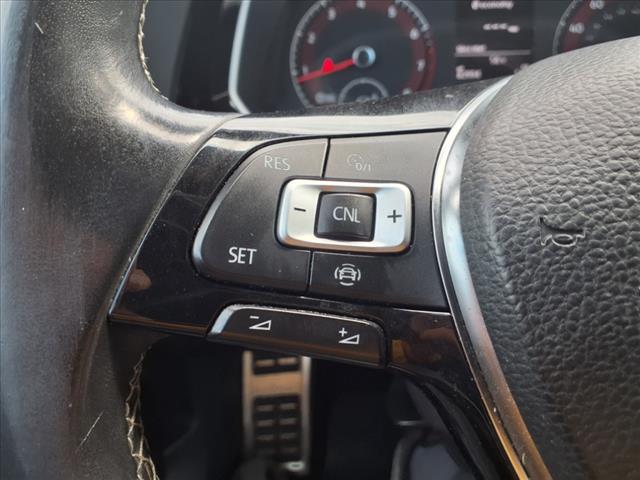 2019 Volkswagen Jetta R-Line